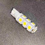 Светодиод габарит. 12V W10W T10 13 SMD без цоколя